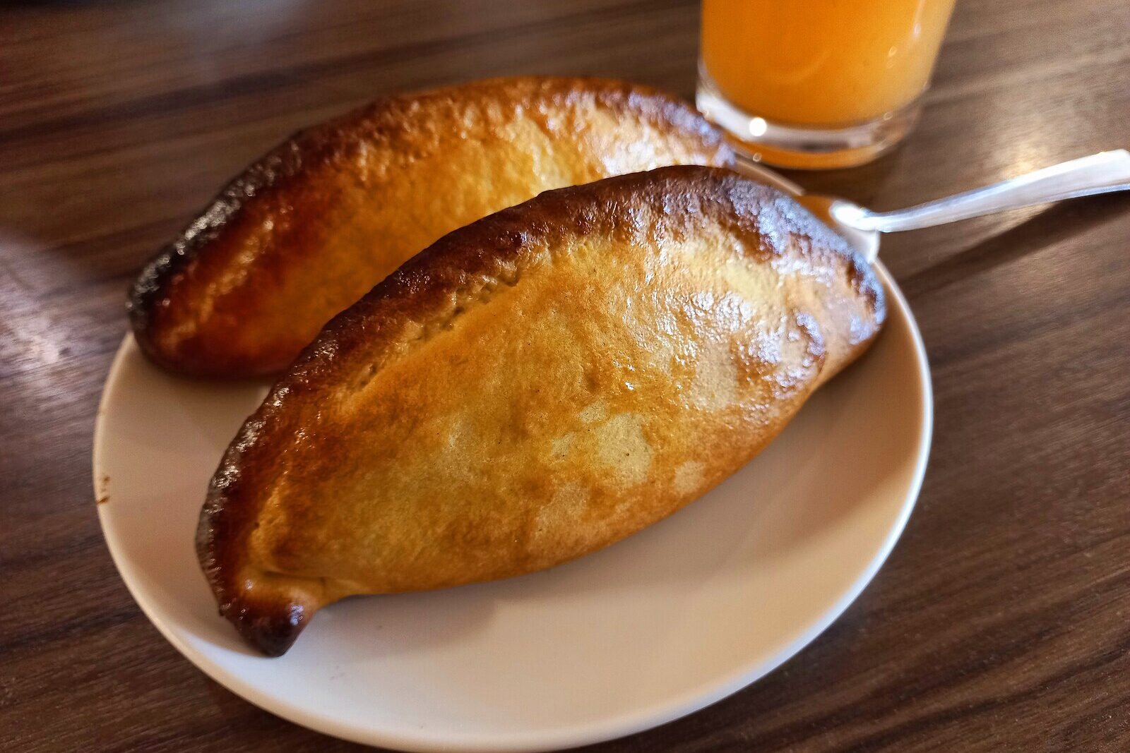 Saltenas Sucre Potosi Comida Boliviana Cultura Boliviana Bolívia Altiplanos Andinos Culinária Gastronomia empanada