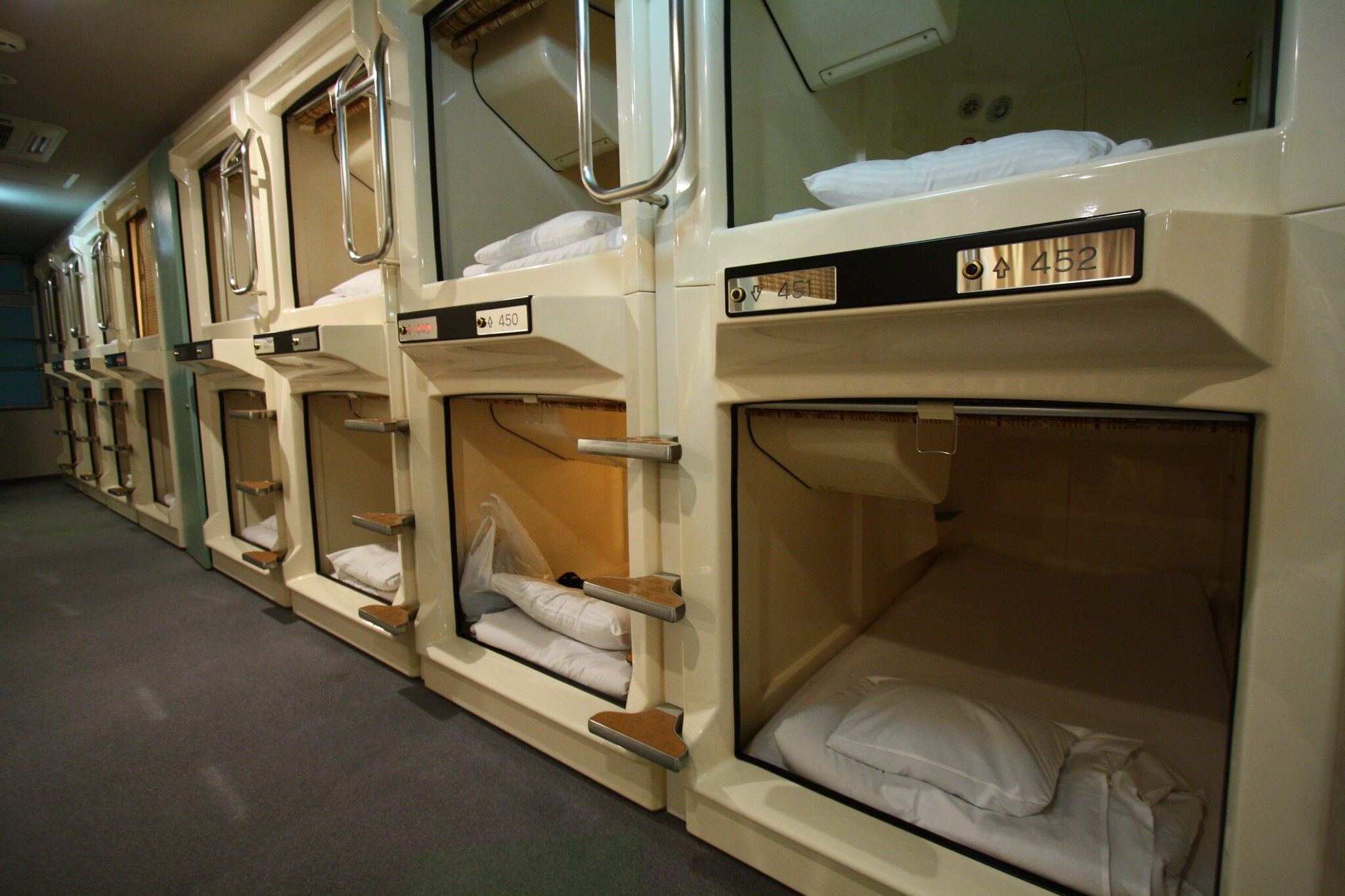 Hotel Capsula Japão Capsule Hotel